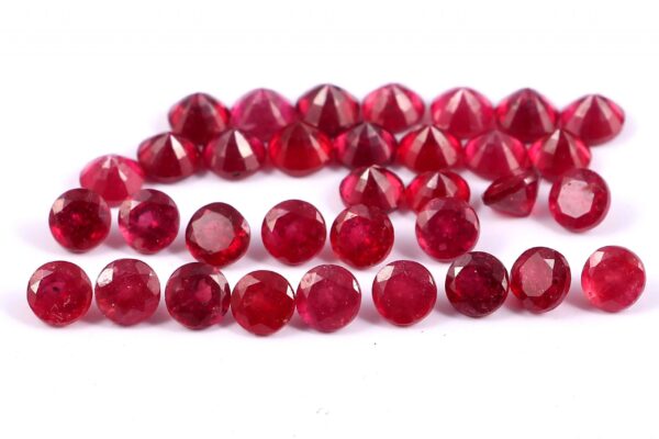 3.5 MM Round Ruby Loose Gemstone Cut, Ruby Round Calibrated Size Loose Cut Stone, Ruby Gemstone Calibrated Loose Gemstone Cut 20 Pc