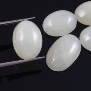 AAA Grade White Sapphire Cabochon, White Sapphire Oval Shape Cabochons, natural White Sapphire Gemstone Cabochons 8.5x12.5 MM 1 Piece