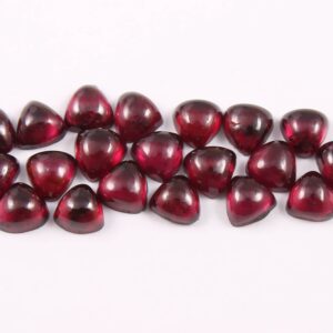 AAA Grade Garnet Cabochon, Garnet Trillion Shape Cabochons 5 MM, Natural Garnet Gemstone Shape Cabochons, Red Garnet Cabochons 20 Pc