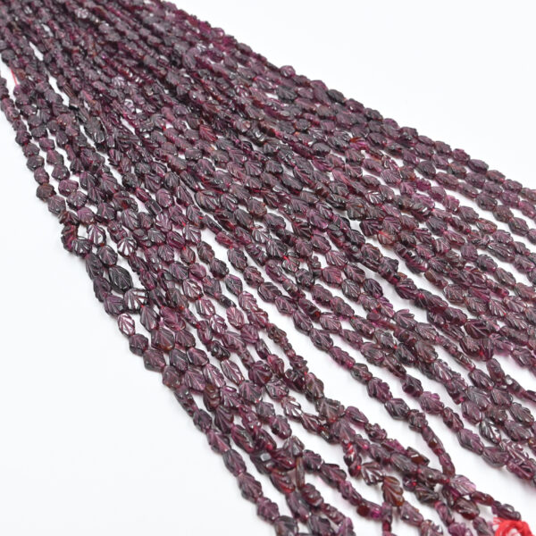loose garnet beads, carved garnet stones, garnet for crafts, garnet beads for jewelry, artisan gemstone beads, geometric gemstone beads, garnet carving strand, 13 inch garnet strand,