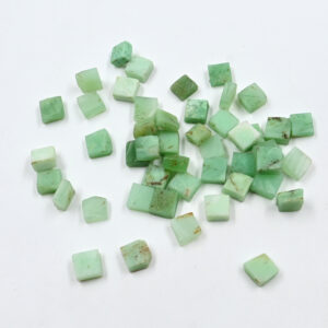 8mm Chrysoprase Square Beads Close-Up